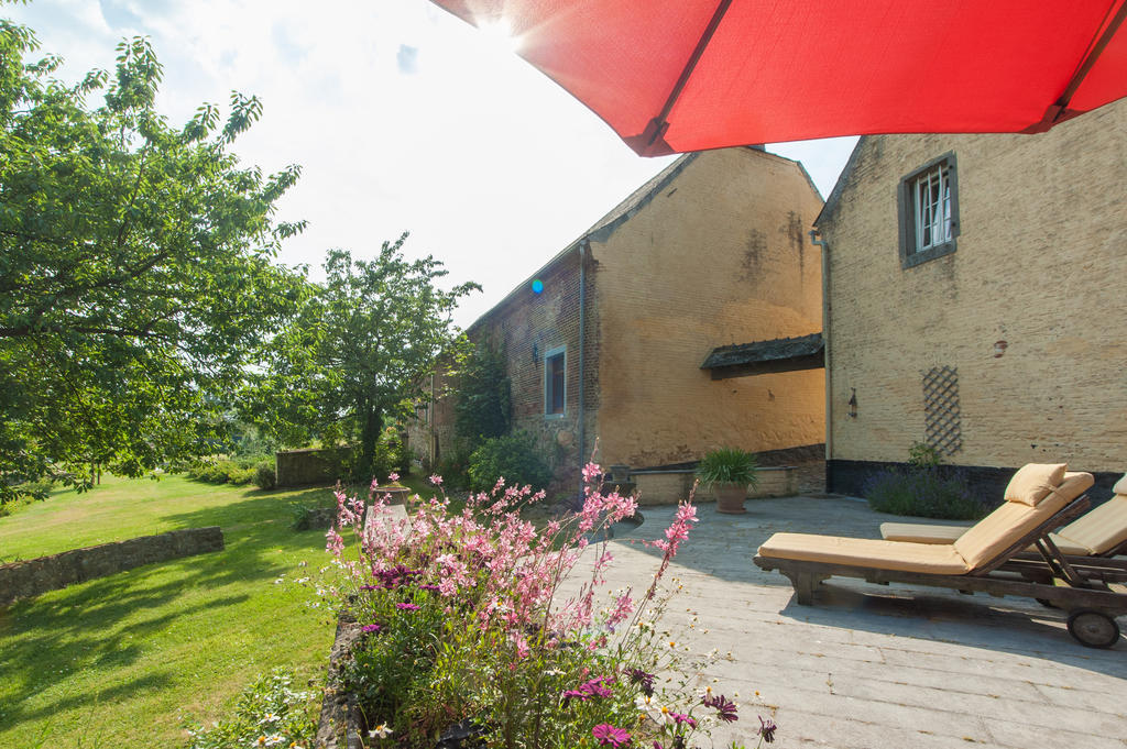 B&B Cense De La Tour Nil Saint-Vincent Exterior foto
