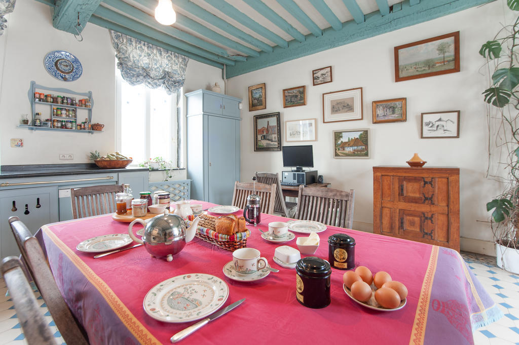 B&B Cense De La Tour Nil Saint-Vincent Exterior foto